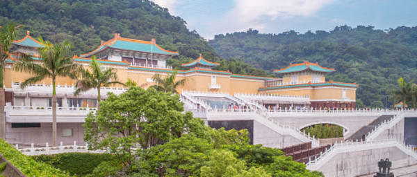 2-Day Taipei and Yilan Architecture Tour with Jiufen and Kavalan
