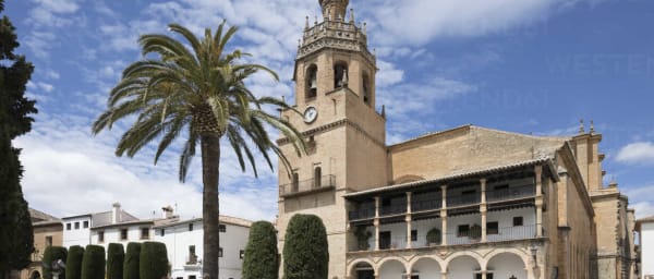 2-Hour Ronda Walking Tour with Churches, Museums and Historic Sights