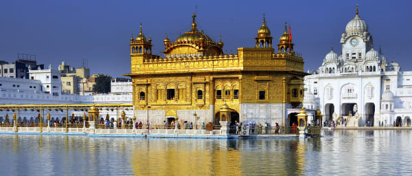 4-Hour Golden Temple Walking Tour with Palki Sahib Ceremony