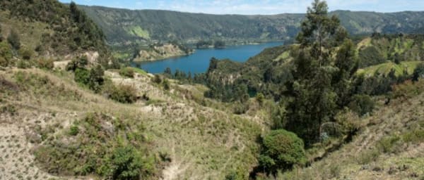 1-Day Wenchi Crater Lake Tour from Addis Ababa with Island Monastery