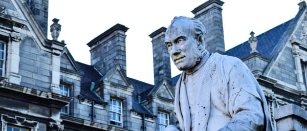 2-Hour Dublin Walking Tour through the Medieval Old City