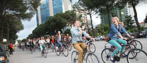 3-Hour Tirana Bicycle Tour through King Zog and Fascist Architecture