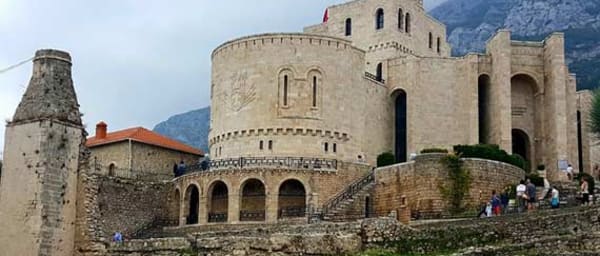5-Hour Durrës Sightseeing Tour with Roman Amphitheatre