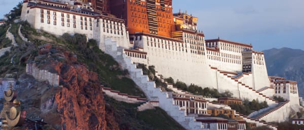 4-Day Lhasa Sightseeing Tour with Potala Palace and Jokhang Temple