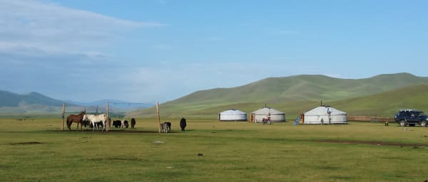 18-Day Mongolia Tour with Eight Lakes Trek and Khuvsgul Lake