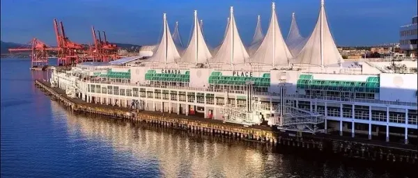 6-Hour Private Vancouver Shore Excursion with Capilano and Gastown