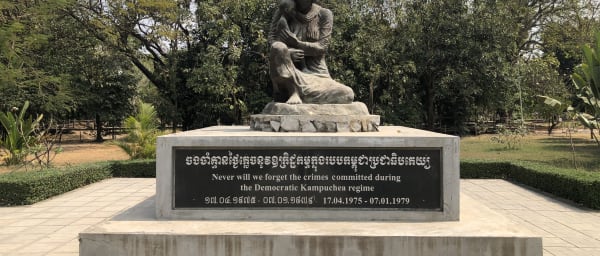4-Hour Phnom Penh History Tour with S-21 and Choeung Ek