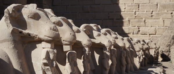 1-Day Luxor Tour from Hurghada with Valley of the Kings and Karnak