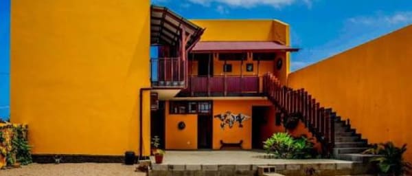 8-Hour Maputo History and Culture Tour with Mafalala Heritage Walk