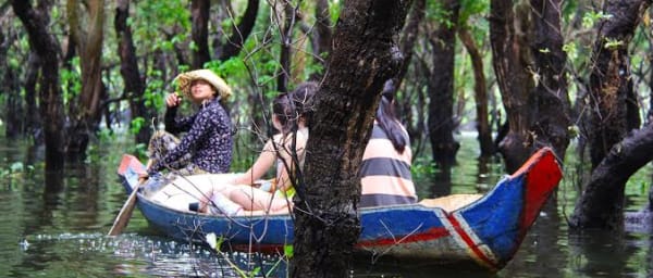 1-Day Siem Reap Boating Tour with Kampong Phluk and Tonle Sap