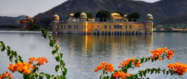4-Hour Jaipur City Tour with Amber Fort and Hidden Gems