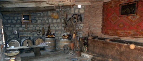 6-Hour Bodbe Monastery Tour in Sighnaghi with Georgian Wine Tasting