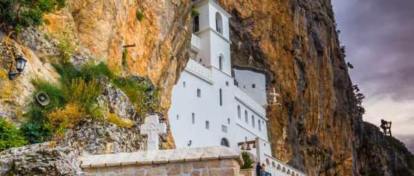 4-Hour Monastery Tour in Montenegro with Ostrog and Dajbabe
