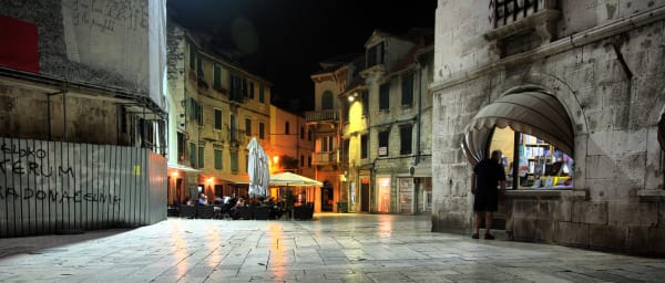 1.5-Hour Diocletian's Palace Tour in Split with Roman landmarks