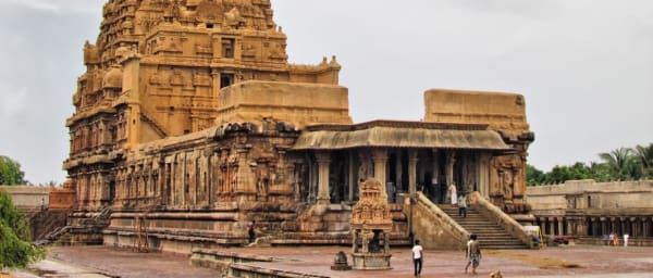 12-Hour Heritage Tour from Pondicherry to Chidambaram and Tanjore