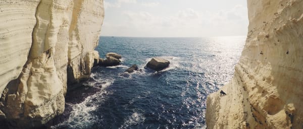 Full-Day Rosh HaNikra Grottoes Tour with Cable Car Descent