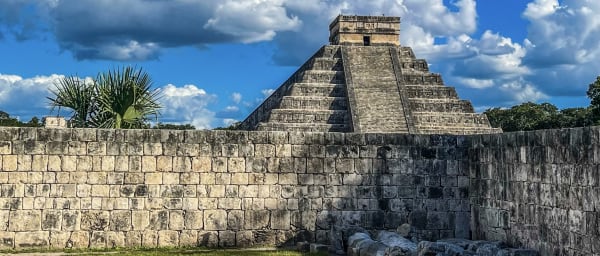 8-Hour Chichén Itzá, Cenote and Izamal Tour from Mérida
