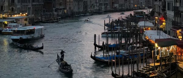 4-Hour Venice Walking Tour with Hidden Gems and Local Cichetti