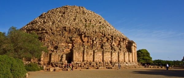 8-Hour Algiers and Tipaza Archaeology Tour with UNESCO Heritage