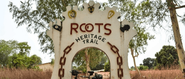 8-Hour Kunta Kinteh Island Tour with Albreda and Juffureh Cruise