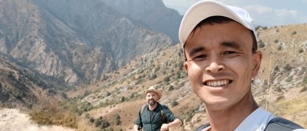 1-Day Small Chimgan Peak Trek from Tashkent with Charvak Lake Views