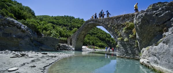 5-Hour Tepelenë and Përmeti Tour with Benja Thermal Baths
