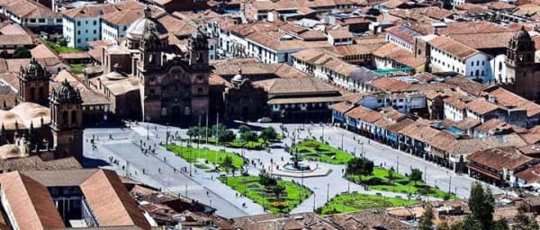 5-Day Sacred Valley and Machu Picchu Tour with Rainbow Mountain