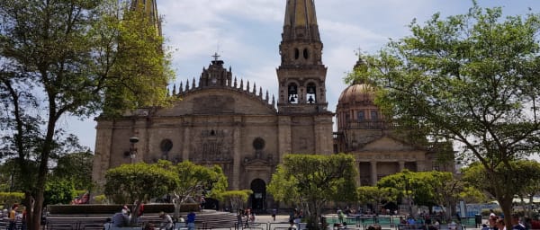4-Hour Guadalajara Walking Tour with Mercado Libertad and Orozco Murals