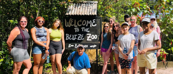 4-Hour Belize Zoo Tour with Belize City Visit and Rum Factory Option