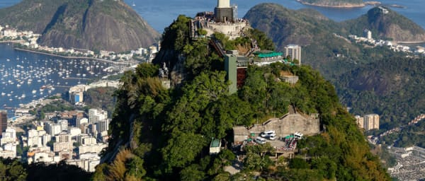 4-Hour Corcovado Summit Tour in Rio with Tijuca Forest Train Ride