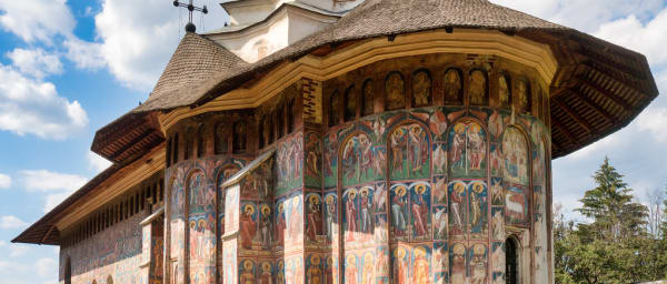 7-Day Ceahlău Mountains Trek with Lake Bicaz and Moldavia Monasteries
