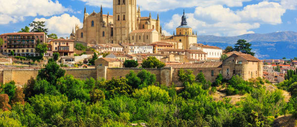 4-Hour Segovia Walking Tour from Madrid with High-Speed Train