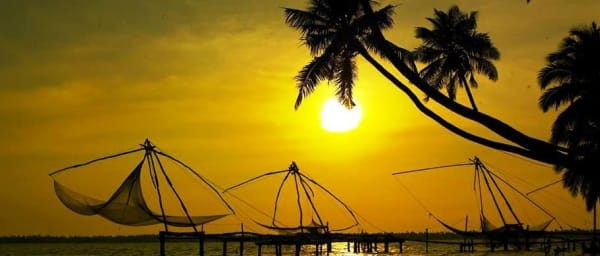4-Hour Kumbalangi Village Tour from Kochi with Local Crafts