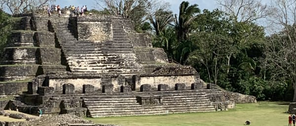 1-Hour Altun Ha Temple Tour with Temple of the Sun God Views
