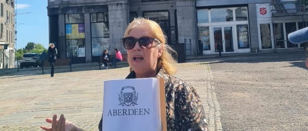 2-Hour Aberdeen Walking Tour with Castlegate and Marischal College