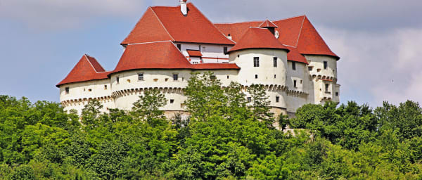 2-Hour Gospe od Prizidnice Tour in Slatine with Scenic Cliff Views