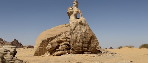 1-Day Tayma Rock Formations Tour with Al Naslah and Groom Rock