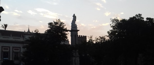 4-Hour Seville Monuments Tour with Royal Alcázar and The Mushrooms