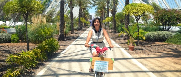 1-Hour Valencia Walking Tour with City of Arts and Sciences