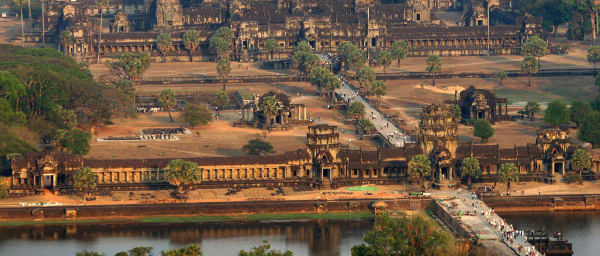1-Day Siem Reap Temples Tour with Angkor Thom and Angkor Wat