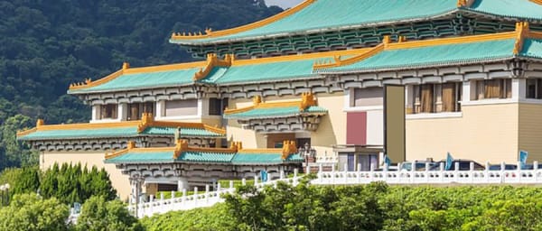 6-Hour Taipei City Highlights Tour with Taipei 101 Observatory