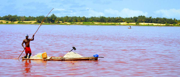 5-Hour Pink Lake and Fulani Village Tour from Lake Retba