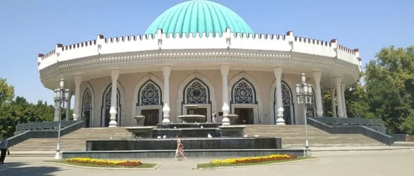 1-Day Tashkent City Tour with Metro Art and Khast-Imam Square
