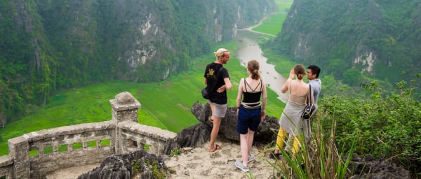 2-Day Ninh Bình and Cúc Phương Tour with Boats, Trekking and Caves