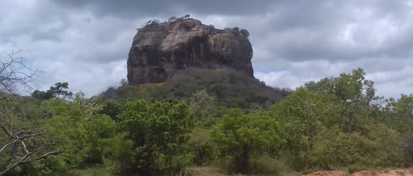 10-Hour Sigiriya, Dambulla and Matale Temple Tour