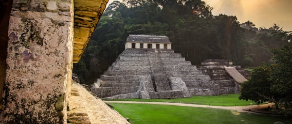 1-Day Palenque Archaeological Tour with Misol-Há Waterfall