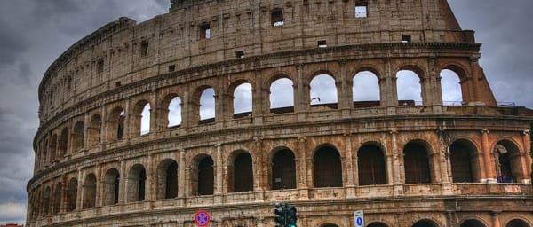 8-Hour Rome Historical Tour with Colosseum and Trevi Fountain