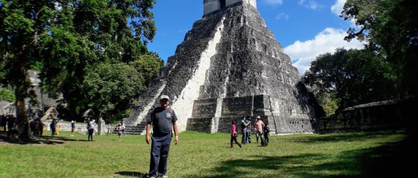 8-Hour Tikal Archaeological Tour from Belize with UNESCO Maya Ruins