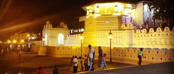 4-Day Sri Lanka Tour of Negombo, Kandy and Nuwara Eliya