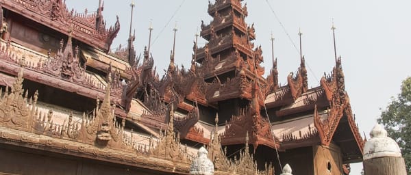 1-Day Mandalay Highlights Tour with Crafts and U Bein Bridge Sunset